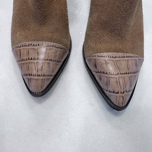 NEW! Donald Pliner Women's Waldon Leather Bootie Caramel Size 6 - Picture 9 of 12